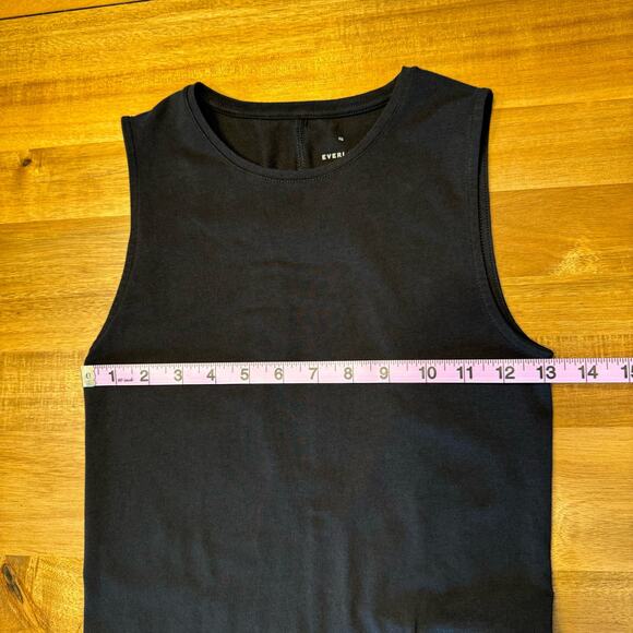 Everlane Supima Form Tank Top Extra Small Black Sleeveless Stretch Fitted Basic - Picture 8 of 9